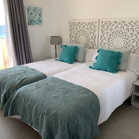 Apartamento En Playa Santo Tomas 埃斯米洪格兰 外观 照片