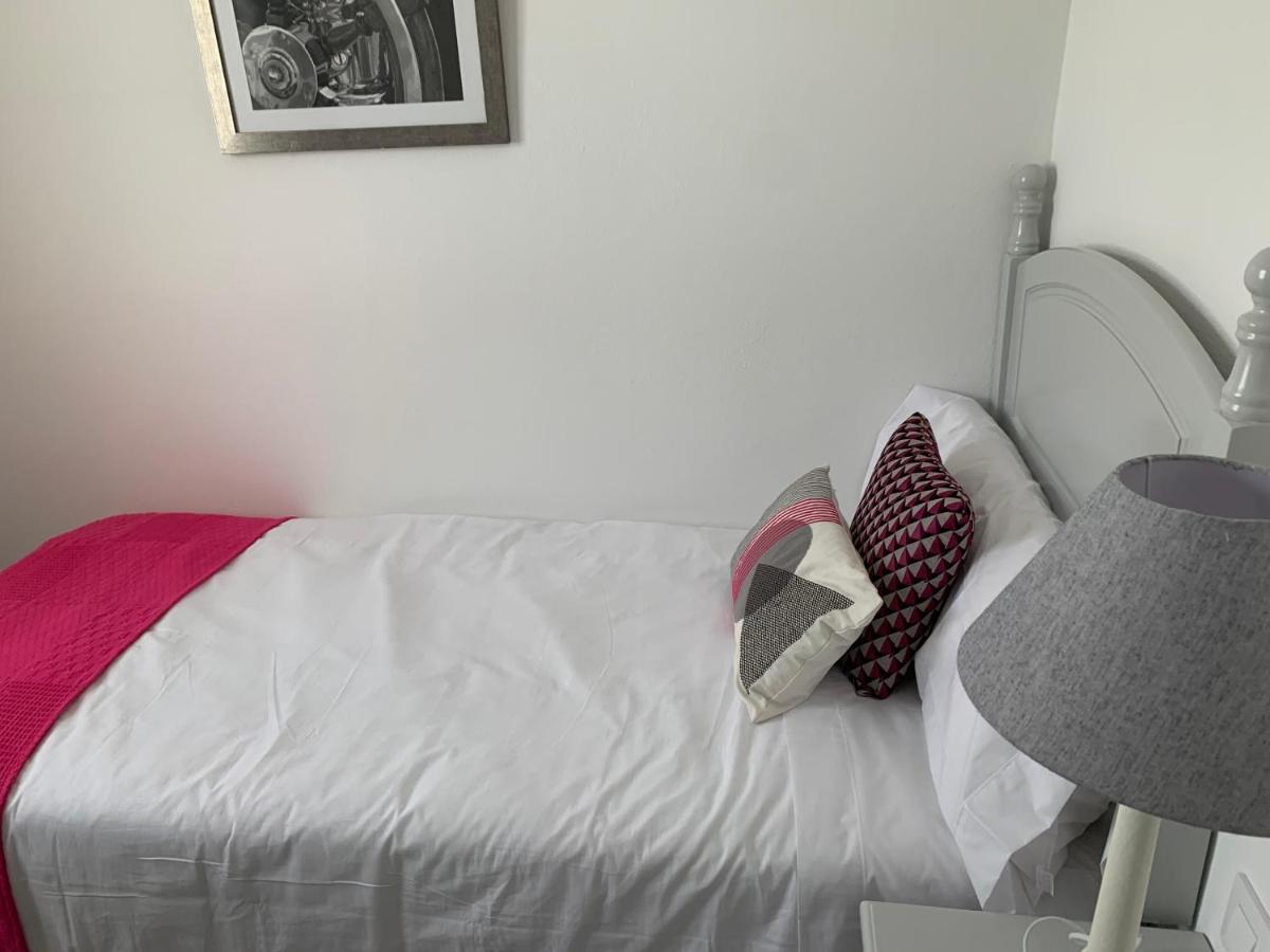 Apartamento En Playa Santo Tomas 埃斯米洪格兰 外观 照片